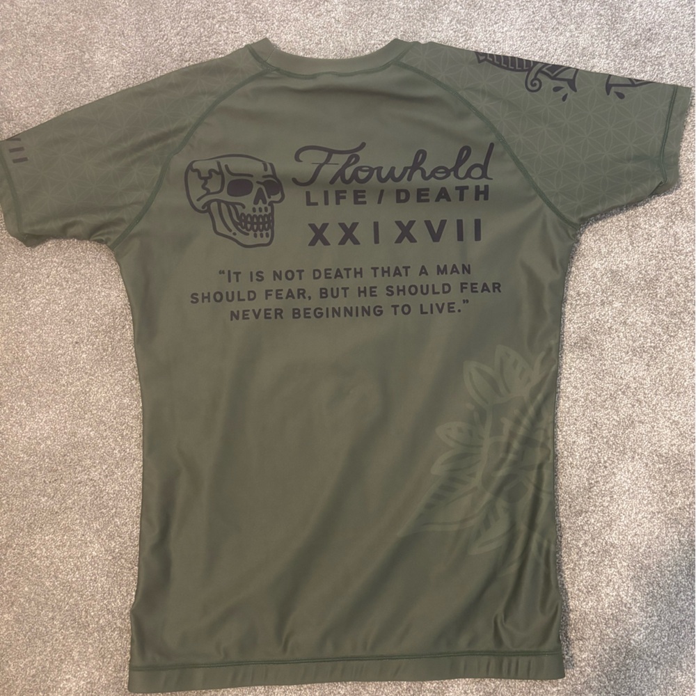 FLOWHOLD BJJ jiujitsu grappling MMA Rashguard